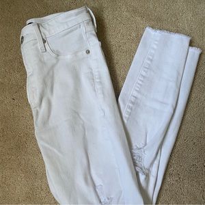 White Abercrombie High Rose Skinny Ripped Ankle Jeans Size 24